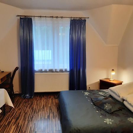 Fantazja - Restauracja I Noclegi Radom Bagian luar foto