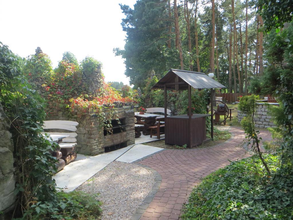 Fantazja - Restauracja I Noclegi Radom Bagian luar foto